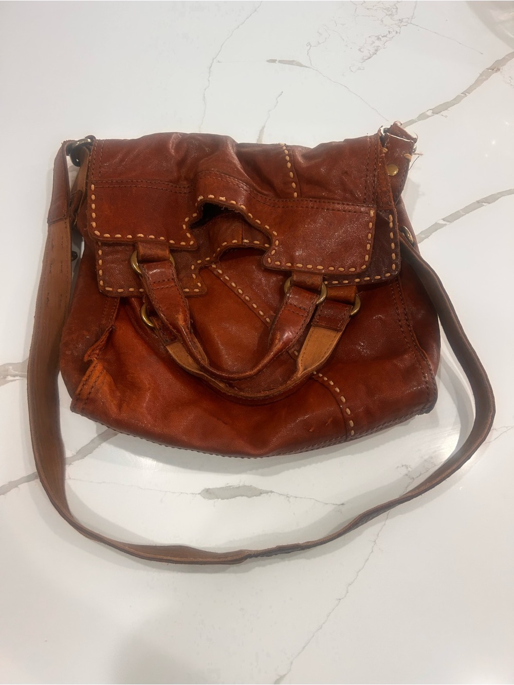 ESSENTIAL Y2K! Lucky Brand Abbey Road Bag made with Italian lamb leather